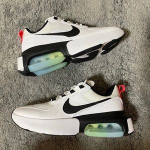 Nike Verona black with green Air